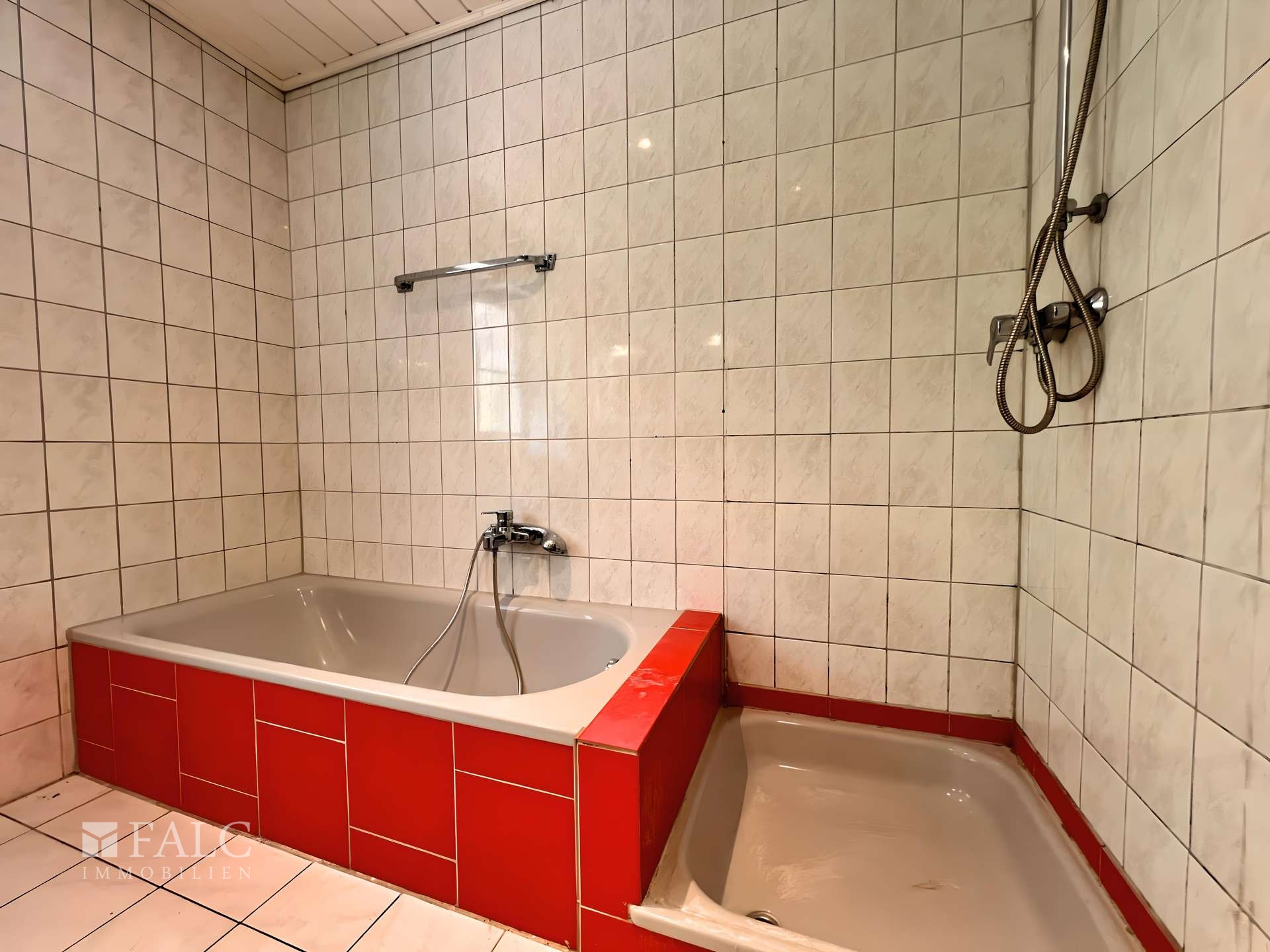 Badezimmer I